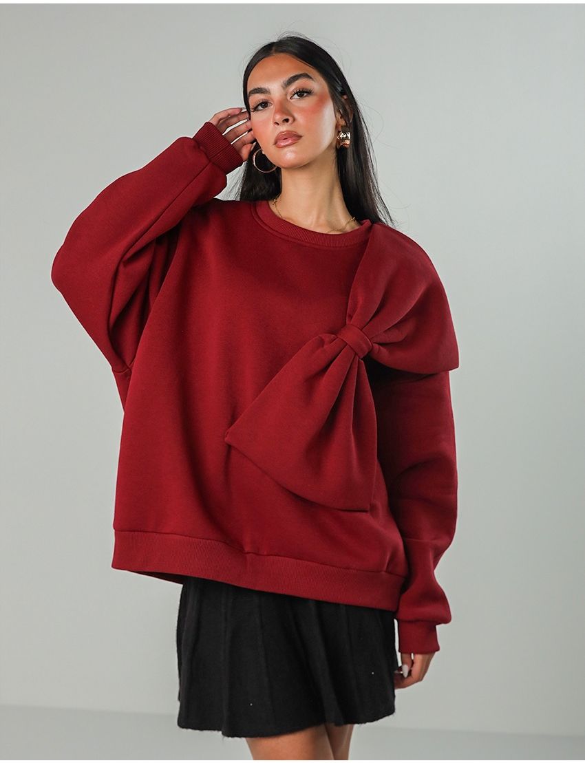 Hoodies and sweaters 